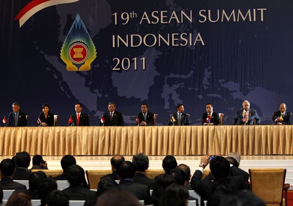 Pemimpin ASEAN Teken Bali Concord III