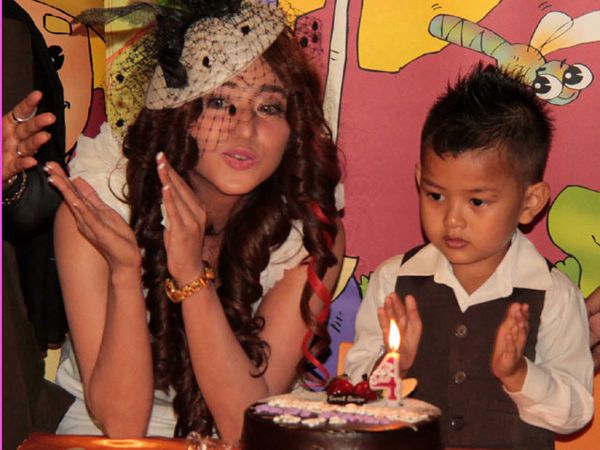 Dewi Persik Rayakan Ultah Anak