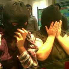 6 Siswi SMK Dilacurkan Teman Sendiri Via Facebook