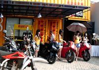 Showroom Moge Bekas Pertama di Indonesia