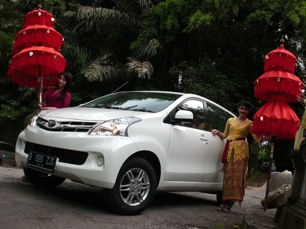 Kencan dengan Xenia di Bali