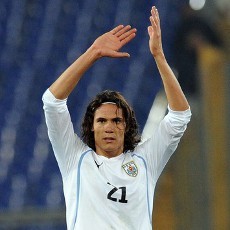 Belum Tokcer, Cavani Tetap Dipuji