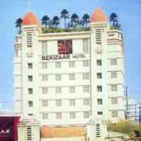 Bambang DH Puji Pembangunan Hotel Bekizaar 