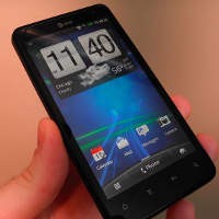 Produsen Film Porno Tuntut HTC Vivid