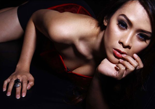 Pose Sensual Sandra Angela