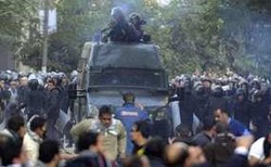 Bentrok Demonstran vs Polisi di Mesir, 1 Tewas dan 676 Terluka