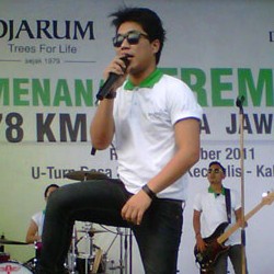 Dua Personel Armada Menghilang di Pentas