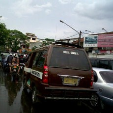 Jalan AH Nasution dan Antapani Macet Parah