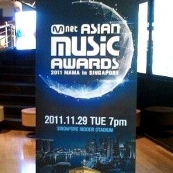 SNSD dan 2NE1 Tampil di Singapura 29 November