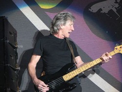 Eks Bassist Pink Floyd Akan Menikah untuk Keempat Kalinya