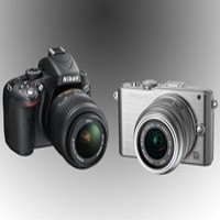 Pilih Kamera DSLR atau ILC?