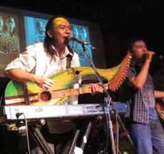 Band Atmosfera Tebarkan Fantasi Negeri Cinta