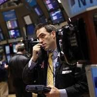 Aksi Jual di Wall Street Kian Deras