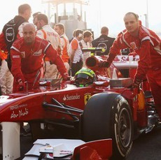 Ferrari Dapat Ponten Merah di Musim 2011
