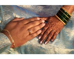 Pakai Tato Henna, Calon Pengantin Masuk Rumah Sakit