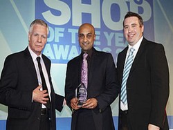 Toko Daging Inggris Terima EBLEXs Halal Butcher 2011