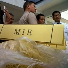 Polda Jateng Bongkar Industri Mie Berformalin