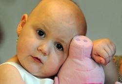 Balita Pemberani yang Tak Cengeng Melawan Kanker Darah