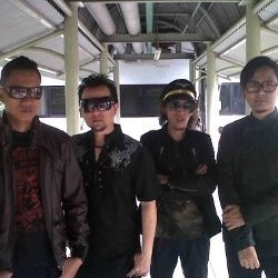 Vakum 4 Tahun, The Fly Mencoba Eksis Lagi