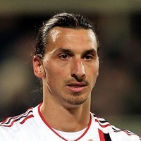 Albertini: Ibra Tak Cocok untuk Barca