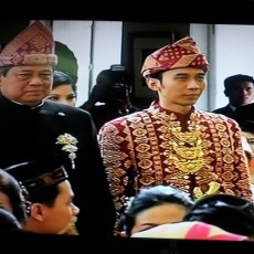 Warga Cipanas Rela Panas-panasan Nonton Akad Nikah Ibas-Aliya