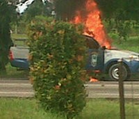 Kerusuhan Meluas, Sejumlah Pospol di Batam Dibakar Massa