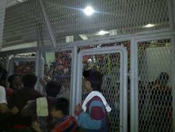 Duh! Fasilitas Dirusak Suporter, GBK Merugi