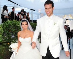 Kim Kardashian Terancam Dituntut Kris Humphries