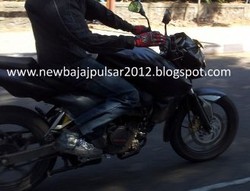 Bajaj Pulsar Anyar Tertangkap Kamera