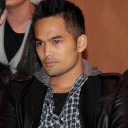 Beradegan Mesra, Teuku Wisnu Izin Shireen Sungkar