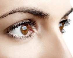 Tips Cegah Bulu Mata Rontok Karena Kosmetik