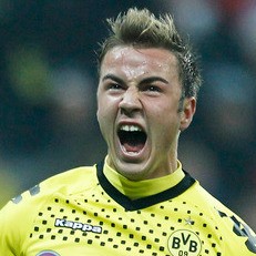 Wenger Akui Terpikat Bakat Goetze