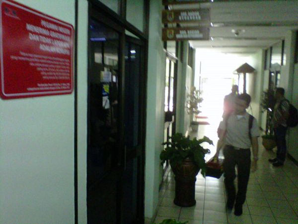 KPK Geledah Balaikota Semarang