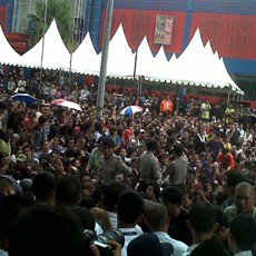 Memburu Cuan dari BlackBerry Diskonan