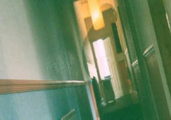 Dituduh Mencuri, Mantan Polisi di AS Tuding Hantu Pelakunya