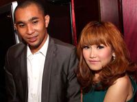 Ayu Ting Ting Mesra Bareng Pacar