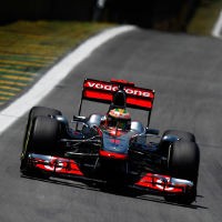 Giliran Hamilton Tercepat