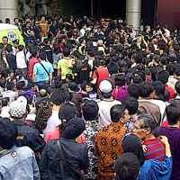 Polisi Dalami Keterlibatan Pegawai RIM dalam Ricuh BlackBerry 