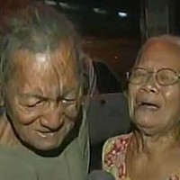 Berkat Facebook, Kakek Kembali ke Pelukan Nenek