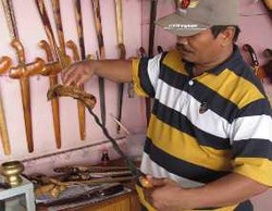 Berkah Suro, Pencuci Keris Laris Manis