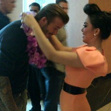 Beckham Disambut Syahrini di Jakarta