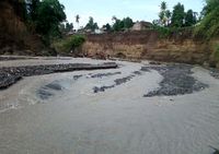 Puluhan Rumah Rusak Diterjang Lahar Dingin