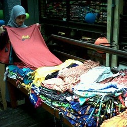 Buru Fesyen Khas Pulau Dewata di Bali Heaven