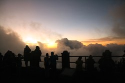 Sunrise Bromo dari Pananjakan