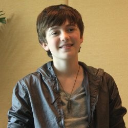 Greyson Chance Awalnya Ingin Jadi Pemain Bola