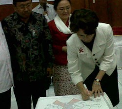 Pencegahan HIV/AIDS Difokuskan Pada Pria