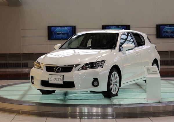 Tokyo Motor Show Dibuka