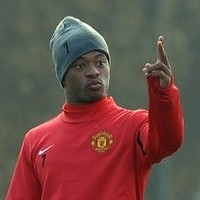 Pesan Evra buat Para Pemain Muda MU