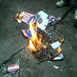 Mahasiswa Demo Konjen Malaysia di Medan Desak Bebaskan Nelayan Indonesia