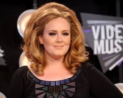 Adele Raih 6 Nominasi Grammy Awards 2012